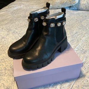Madden Girl Honeyy Black Pari Booties